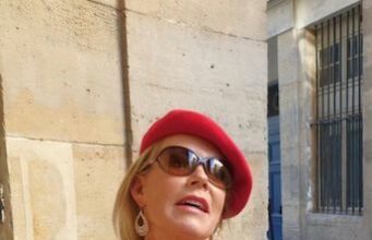 Lack und Leder Granny Lack und Leder Granny sucht Liebhaber