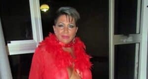 Schamlose Granny sucht Sex Ich bin eine schamlose Granny und suche junge Ficker