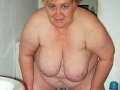 Versaute Rentnerin in alle Löcher ficken versaute Rentnerin in alle Löcher ficken