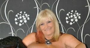 Granny Hobbyhure Granny Hobbyhure lässt junge Männer kostenlos ran