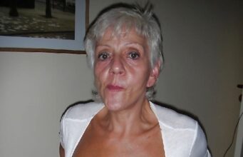 Omasex vom Arsch in den Mund Beim Omasex vom Arsch in den Mund ficken